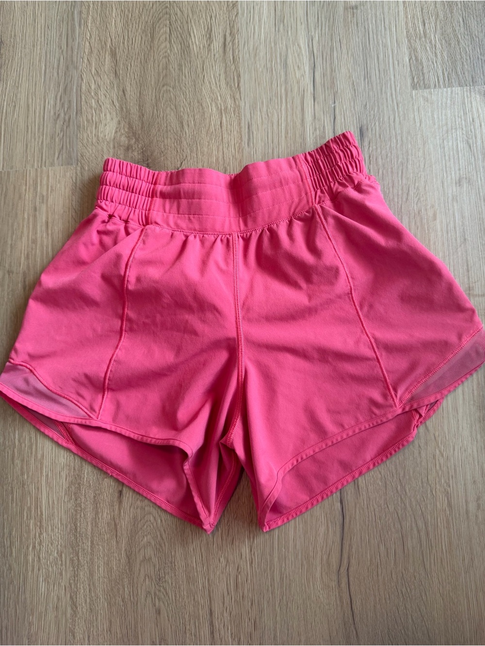 Lululemon hotty hot shorts